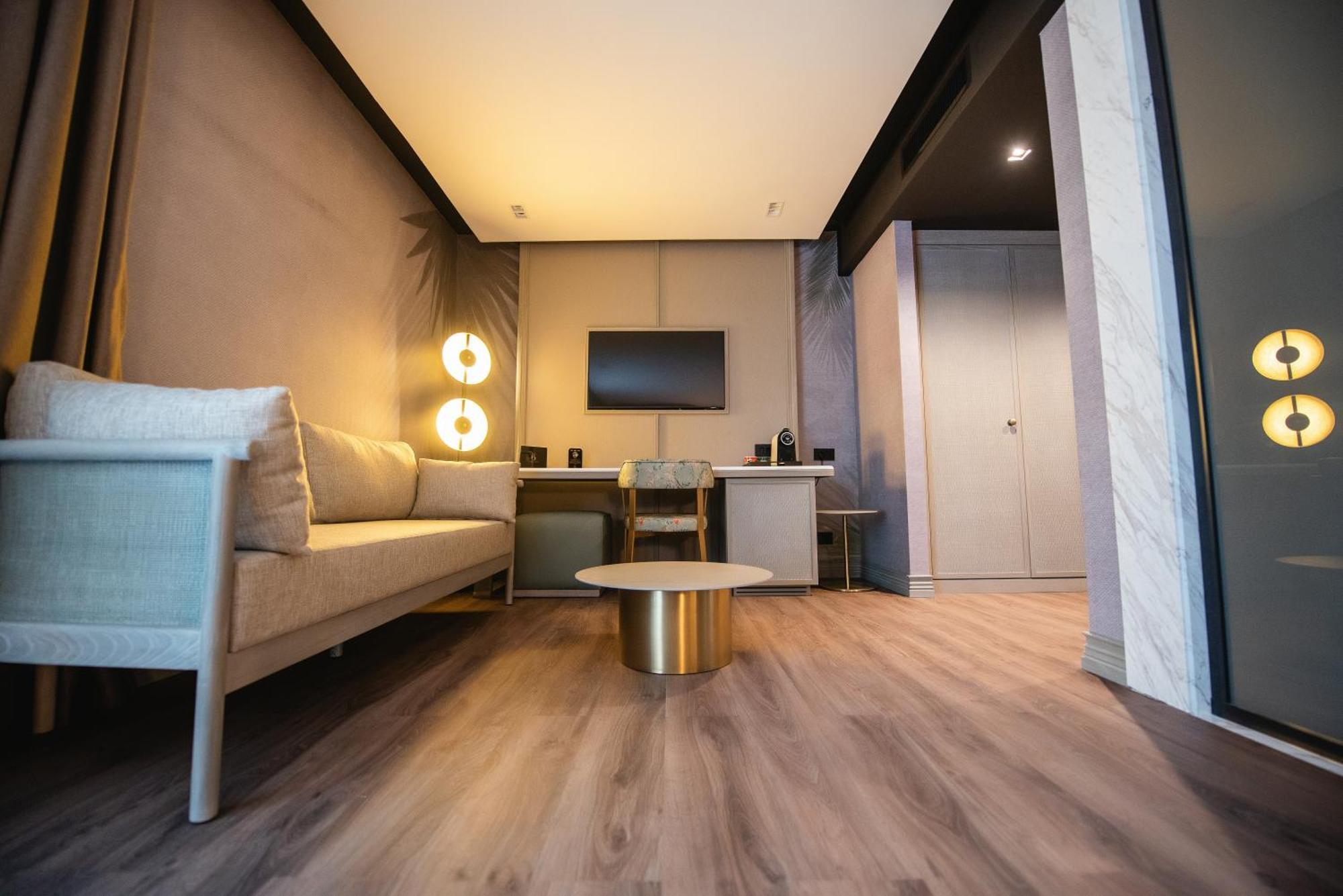 Belinda Hotel Mamaia Adults Only Eksteriør billede
